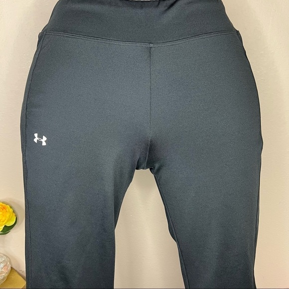 M Under Armour Black Wide Leg Capri Pants Activewear Athletic Stretch 8 10 - Picture 5 of 11